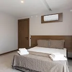 Hostel Bisuites