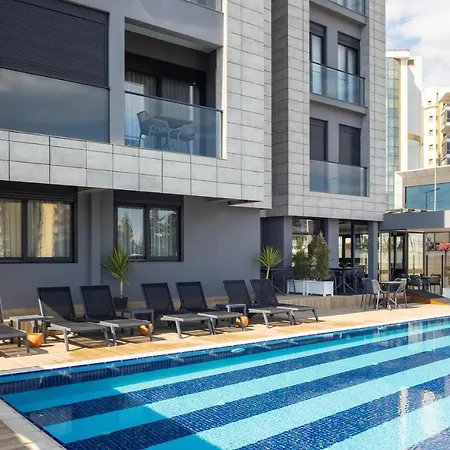 Bisuites * Αττάλεια