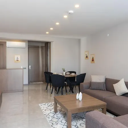 Bisuites * Αττάλεια