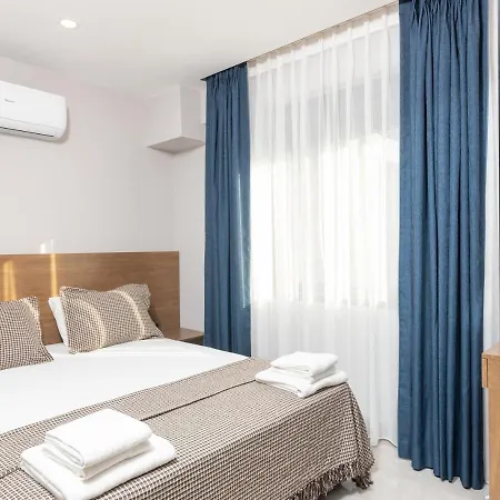 Bisuites Hostel *