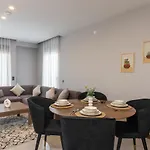 Bisuites Hostel
